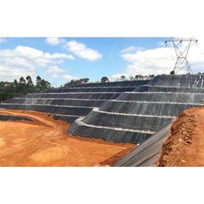 Impermeabilização de aterros sanitérios com Geomembrana-1